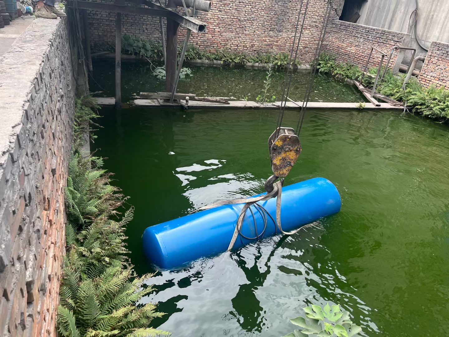 上海客戶潛水泵到現場啦